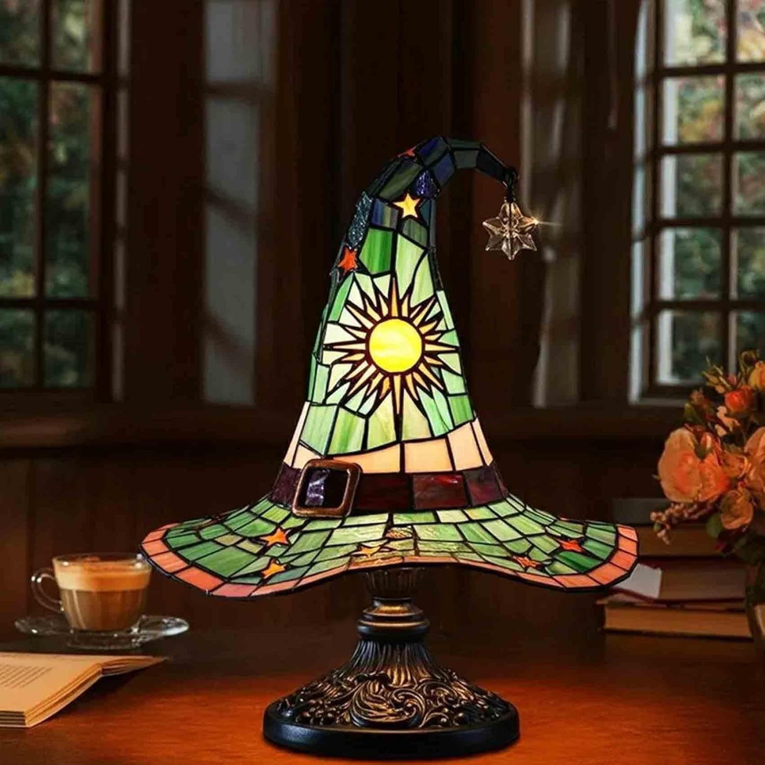 Čarobnjački šešir — Vitražna lampa